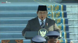 Presiden Prabowo Subianto menekankan pentingnya semangat pengabdian dan kesadaran sejarah kepada para perwira remaja TNI dan Polri yang baru dilantik. 