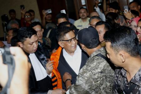 Ketua DPP PDIP Ribka Tjiptaning saat berorasi dalam peringatan 29 tahun Kudatuli di Kantor DPP PDIP, Menteng, Jakarta Pusat, Minggu (27/7/2025). (Foto: dok. PDIP)