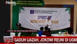 Presiden Joko Widodo melontarkan candaan tajam soal ijazah saat memberi sambutan di reuni ke-45 Angkatan 80 Fakultas Kehutanan UGM, Sabtu (26/7/2025). (Foto: Ist)