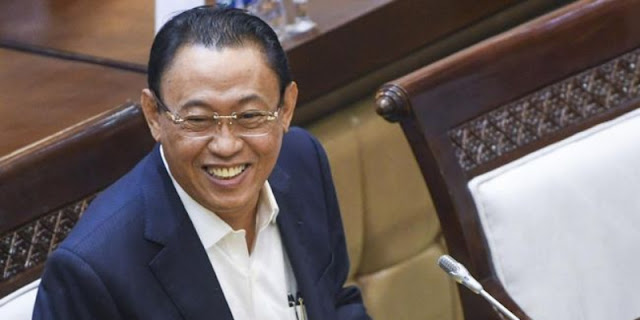 Mantan anggota V Badan Pemeriksa Keuangan (BPK) Ahmadi Noor Supit dipanggil tim penyidik Komisi Pemberantasan Korupsi (KPK) terkait dugaan korupsi berupa markup iklan di PT Bank Pembangunan Daerah Jawa Barat dan Banten (bank bjb) tahun 2021-2023.