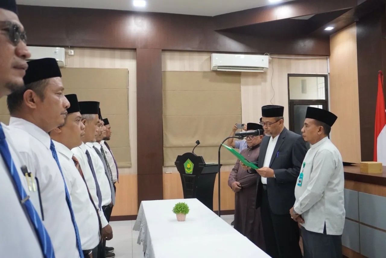 Kantor Kementerian Agama Banda Aceh melaksanakan pelantikan 8 Kepala Kantor Urusan Agama (KUA) di aula Kantor Kemenag setempat, Jum'at, 1 Agustus 2025. (Foto: Ist)