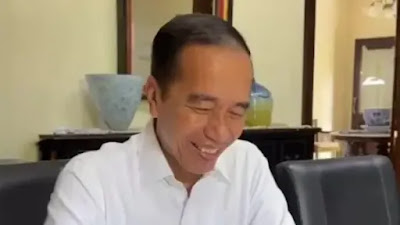 Jokowi Rajin Bikin Gaduh
